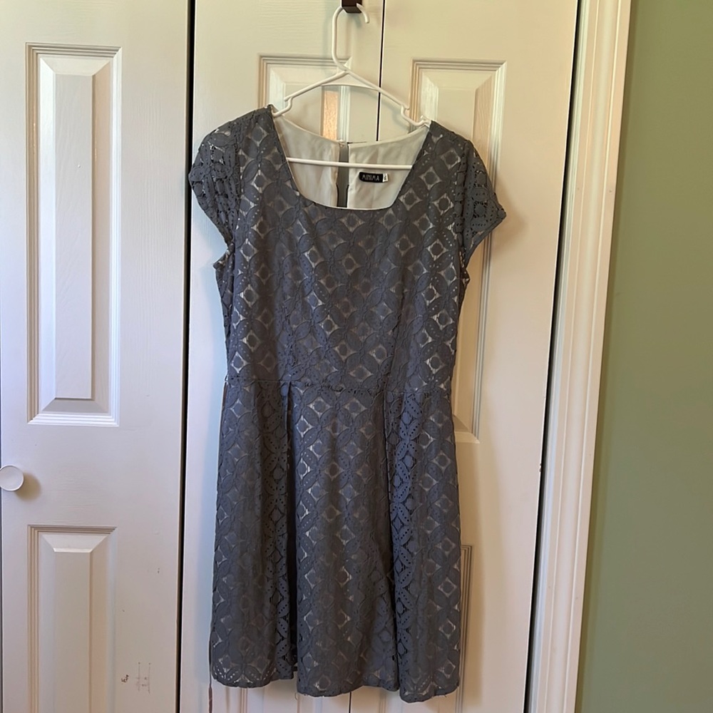 Lace Gray Above-the-knee length dress XL